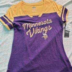 Womens NFL Vikings tee